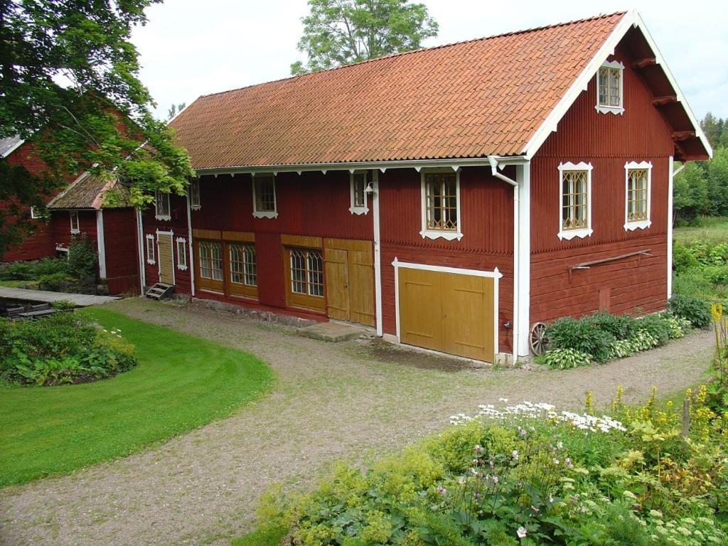 Bjorka Storgard B&B Motala Extérieur photo